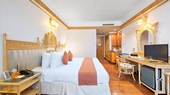 Green Plaza Hotel
