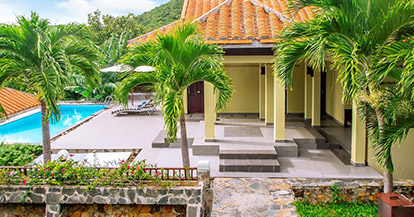  Family Three-Bedroom Villa with Private Pool