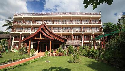 The Elephant Crossing Vang Vieng Hotel 