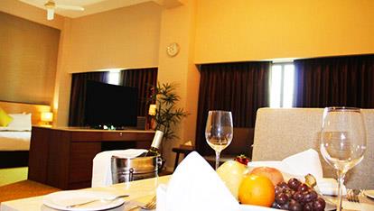 Summit Parkview Yangon Hotel