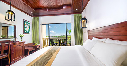  Deluxe Double Pool View - One Way Airport Pick Up