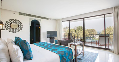  Oceanfront Suite