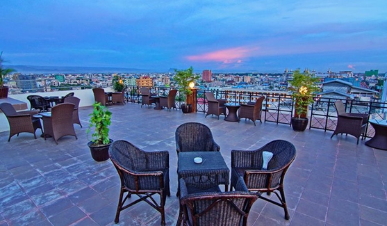Shwe Ingyinn Hotel Mandalay