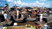 Amazing-Trip-in-HCM-city-Mekong-Mui-Ne-beach-6-days-5-nights-02