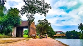Discovery-of-Duong-Lam-Ancient-Village-1-Day-01