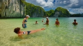 Excited-Holidays-in-Hanoi-Halong-Sapa-6-days-5-nights-009