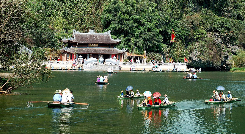 Vietnam heritage journey to Perfume Pagoda tour from Hanoi | 1 day