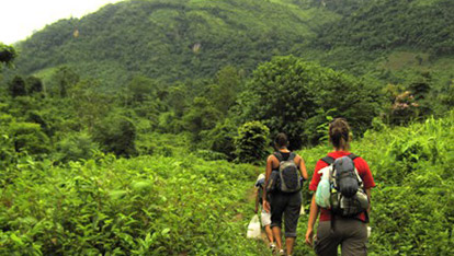 Trekking to villages around Luang Prabang | Luang Prabang walking tour 1 day
