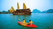 Kayak-in-Halong-Bay-3-Days-2-Nights-002