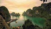 Kayak-in-Halong-Bay-3-Days-2-Nights-04