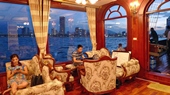 Sunset-Cocktail-and-Dinner-Cruise-on-Emperor-Junk-03