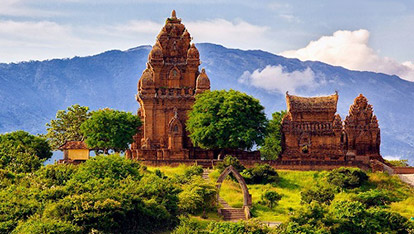 Best tour of Vietnam itinerary from Saigon | 16 days 15 nights
